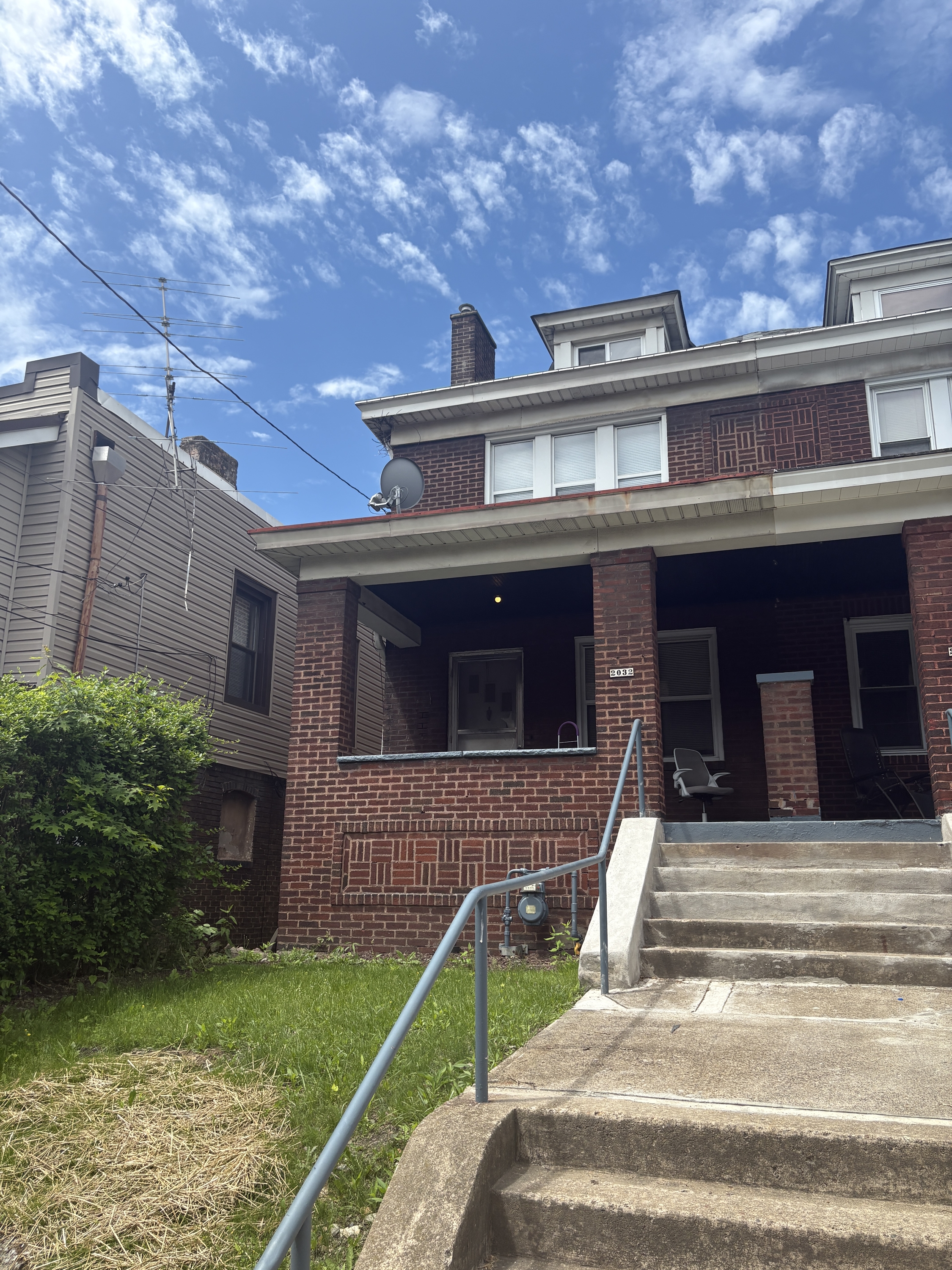 2032 Wightman Street